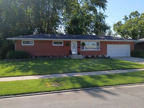 746 N Dorset Rd, Troy, OH, 45373-1218 | Card Image