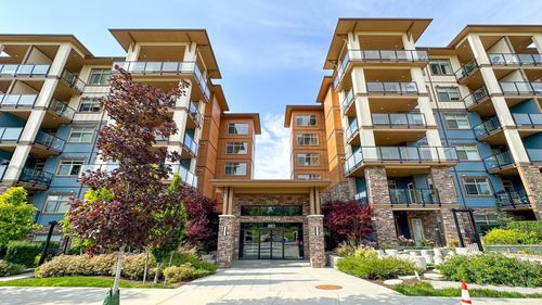 317-20673 78 Ave, Langley, BC, V2Y3K1 | Card Image