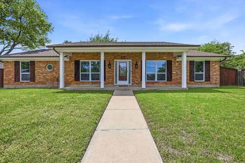 628 Robindale Ct, Bedford, TX, 76022-6646 | Card Image