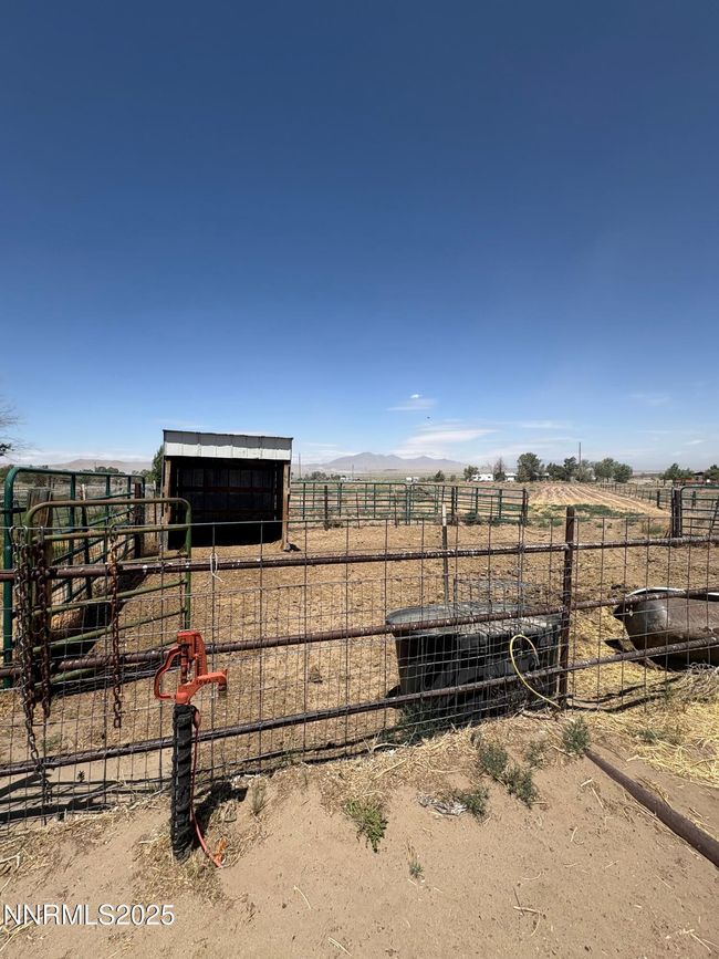 7075 Lazy P Ct, House other with 3 bedrooms, 2 bathrooms and 4 parking in Winnemucca NV | Image 37