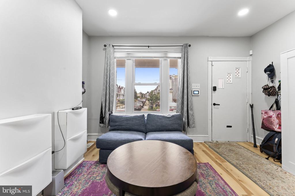 Residential in PHILADELPHIA 4