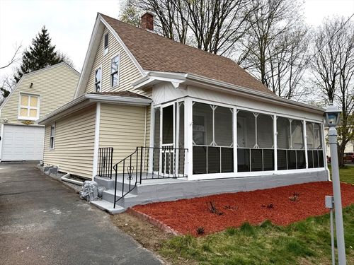 56 N Broadway, Haverhill, MA, 01832-2956 | Card Image