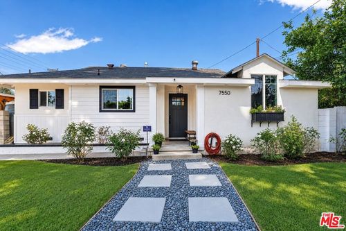 7550 Ruffner Ave, Van Nuys, CA, 91406-2832 | Card Image