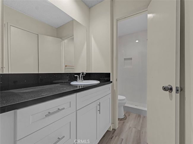 UNIT-107 - 20234 Cantara St, Condo with 2 bedrooms, 2 bathrooms and null parking in Winnetka CA | Image 26