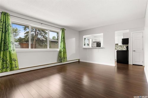4-230 Broadway Ave E, Regina, SK, S4N0Z7 | Card Image