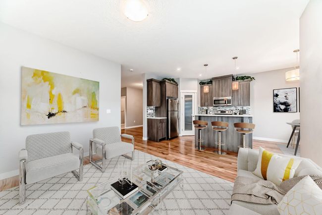 23 Baysprings Way Sw, Home with 3 bedrooms, 3 bathrooms and 1 parking in Airdrie AB | Image 8