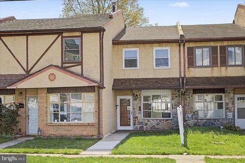 2282 Suzann Dr, WARRINGTON, PA, 18976-1839 | Card Image