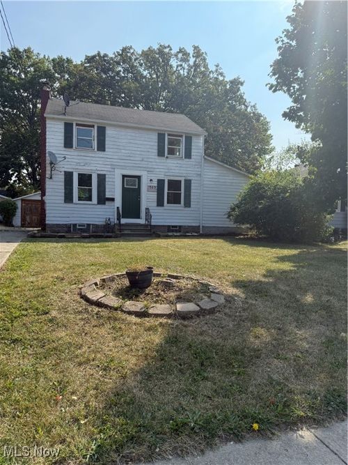 513 Gulf Rd, Elyria, OH, 44035-3644 | Card Image