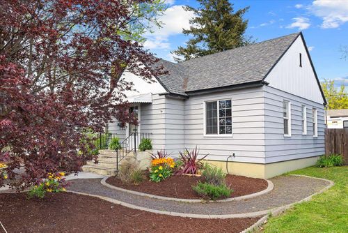 2428 W Euclid Ave, Spokane, WA, 99205 | Card Image