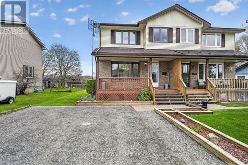 5126 Meadowland Dr, Cardinal, ON, K0E1E0 | Card Image