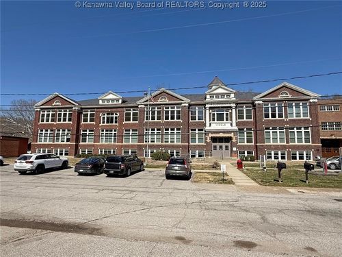 107 Koontz Ave, Clendenin, WV, 25045-9578 | Card Image