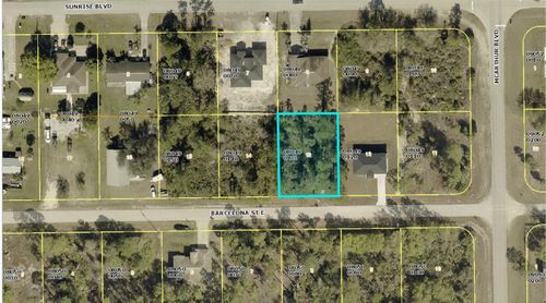 945 Barcelona St E, Lehigh Acres, FL, 33974-9697 | Card Image