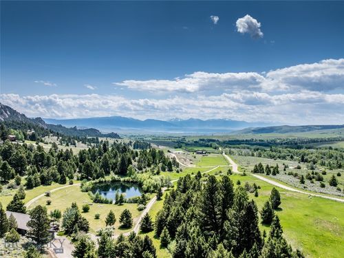 952 N Meadow Creek Rd, Mc Allister, MT, 59740-9780 | Card Image