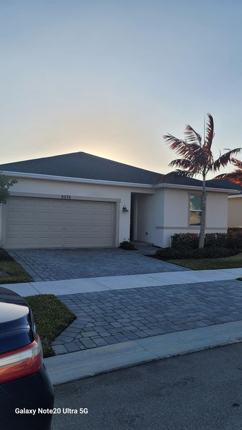 6576 Nw Cloverdale Ave, Port Saint Lucie, FL, 34987-5849 | Card Image