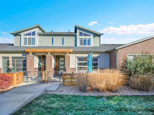 19562 E Sunset Cir, Aurora, CO, 80015-2887 | Card Image