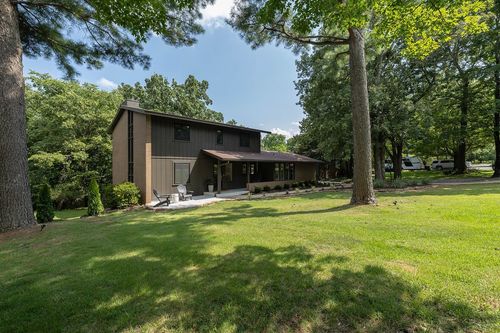 884 N Shrewsbury Ln, Fayetteville, AR, 72701-2534 | Card Image