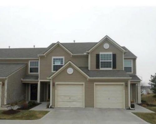 5426 N Hickory St, Kansas City, MO, 64118-2905 | Card Image