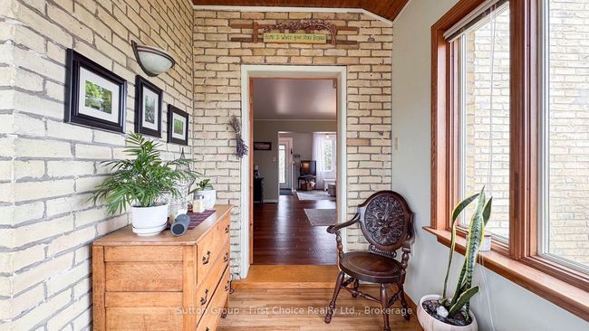 313 Huron Rd, House other with 3 bedrooms, 2 bathrooms and 4 parking in Goderich ON | Image 13