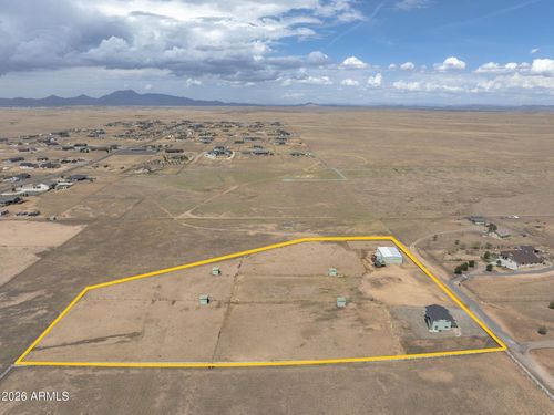 7075 E Airfield Road, Prescott Valley, AZ, 86315 | Card Image