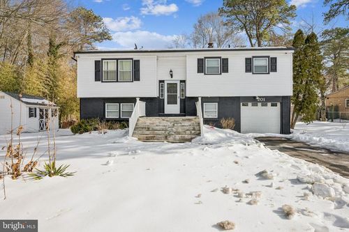 201 Manahawkin Trl, BROWNS MILLS, NJ, 08015-6336 | Card Image