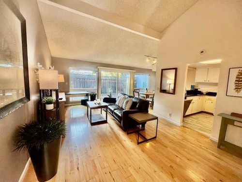 1369 Cherrywood Sq, San Jose, CA, 95117-3612 | Card Image