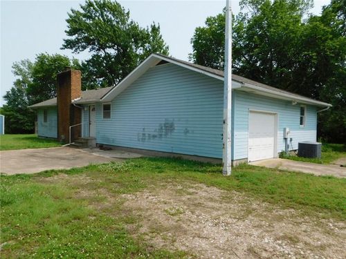 604 S Center St, Opolis, KS, 66760 | Card Image