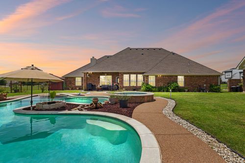 11208 Brook Green Ln, Haslet, TX, 76052-4121 | Card Image
