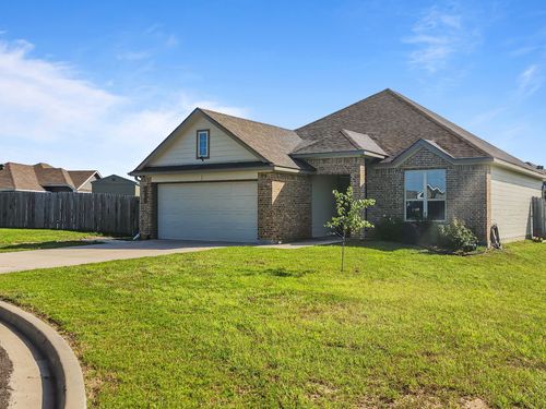4101 King Ranch Rd, Waco, TX, 76705-5862 | Card Image