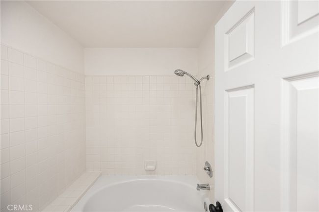 Primary Bathroom | Image 30