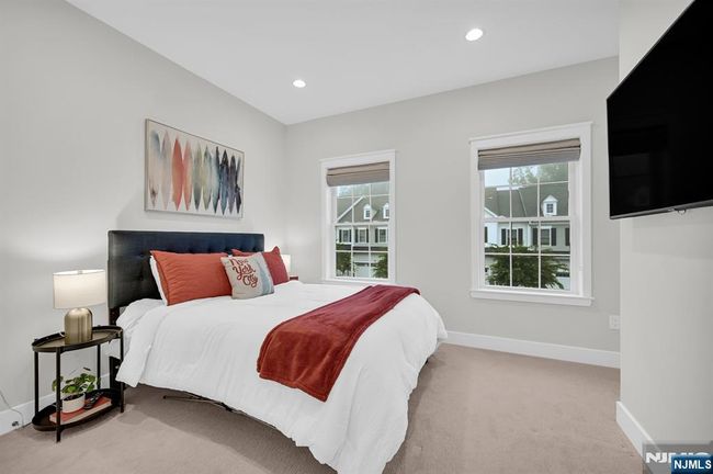 11 Aspen Dr, Townhouse with 3 bedrooms, 4 bathrooms and null parking in Cedar Grove NJ | Image 36