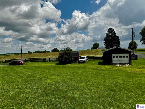 5855 Moorefield Rd, Carlisle, KY, 40311-9485 | Card Image
