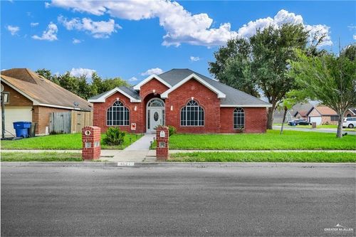 4621 W Maple Ave, McAllen, TX, 78501-3765 | Card Image