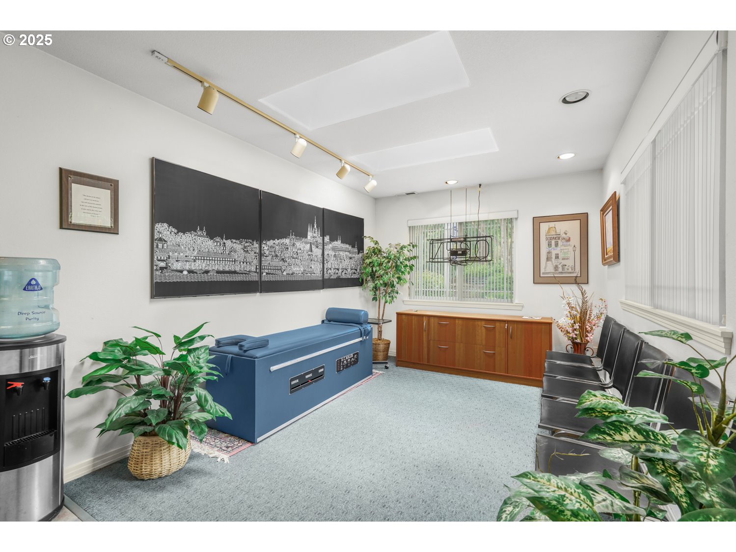 Commercial Sale in OregonCity 5
