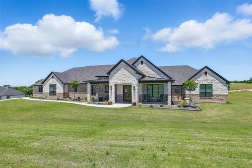 105 Club House Dr, Weatherford, TX, 76087-4001 | Card Image
