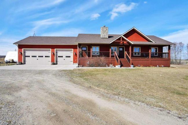 4446 Highway 579, Home with 3 bedrooms, 2 bathrooms and null parking in Rural Mountain View County AB | Image 1
