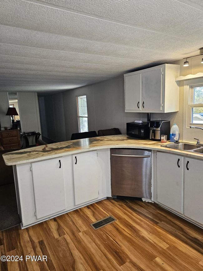 kitchen | Image 4