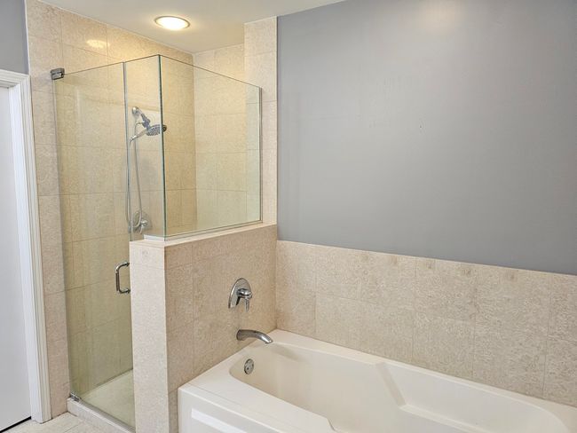 APT-2102 - 1235 S Prairie Ave, Condo with 2 bedrooms, 2 bathrooms and 1 parking in Chicago IL | Image 18