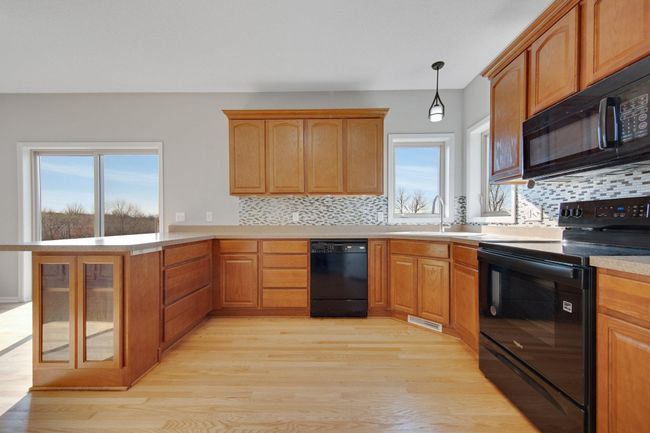 17-web-or-mls-DSC05153.jpg | Image 17