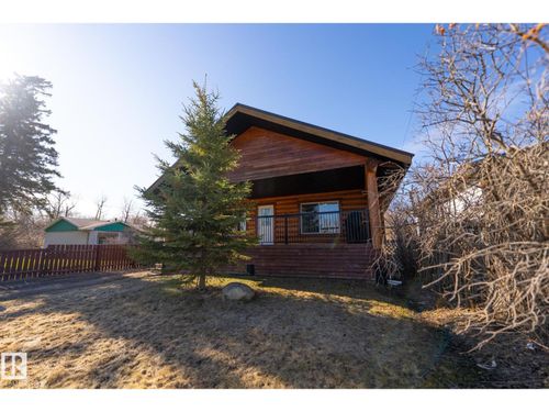 4707 47 Ave, Bruderheim, AB, T0B | Card Image