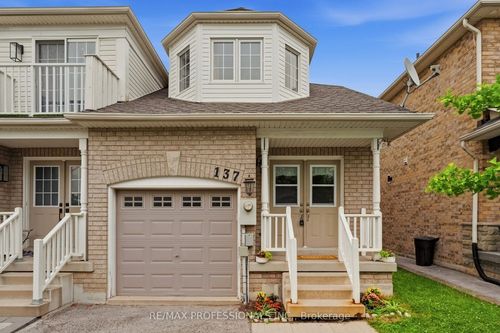 137 Dominion Gardens Dr, Georgetown, ON, L7G6B6 | Card Image