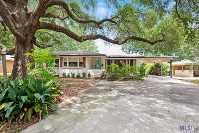 9653 Mollylea Dr, House other with 3 bedrooms, 2 bathrooms and null parking in Baton Rouge LA | Image 2