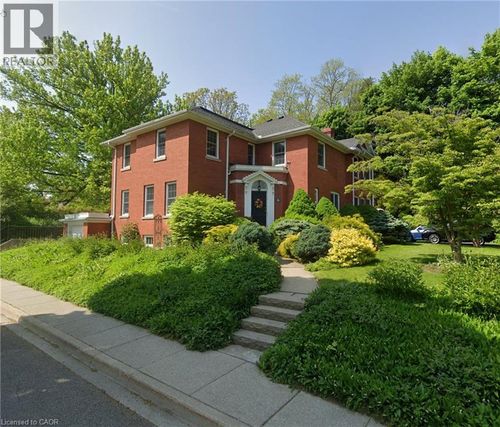 286 Union St, Simcoe, ON, N3Y2B8 | Card Image