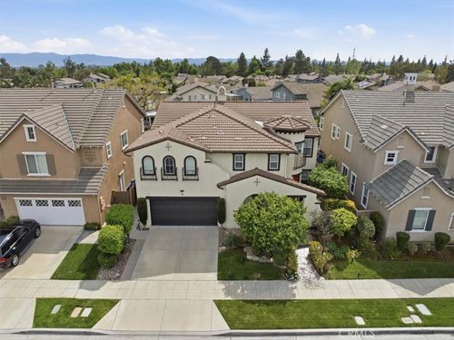 1056 Tyler Ln, Upland, CA, 91784-9279 | Card Image