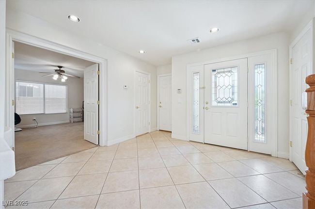 10948 Carberry Hill St, House other with 3 bedrooms, 4 bathrooms and null parking in Las Vegas NV | Image 5