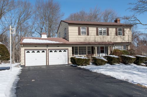 36 Spoke Drive, Shelton, CT, 06484 | Card Image