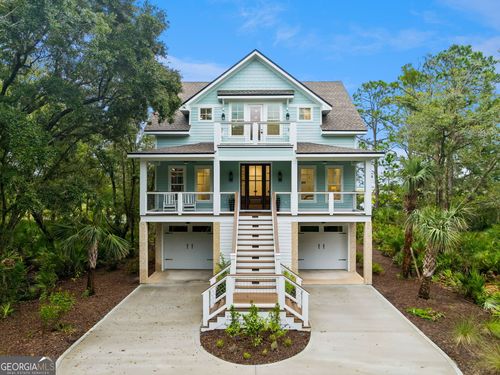217 Stern St, Saint Mary's, GA, 31558-1300 | Card Image