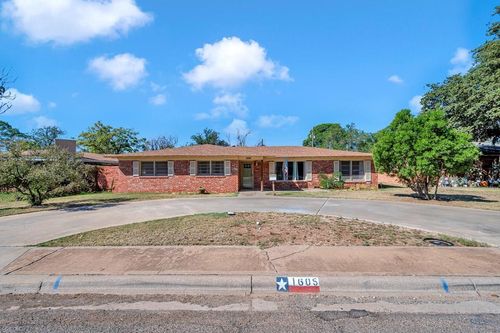 1605 N I St, Midland, TX, 79701-4035 | Card Image