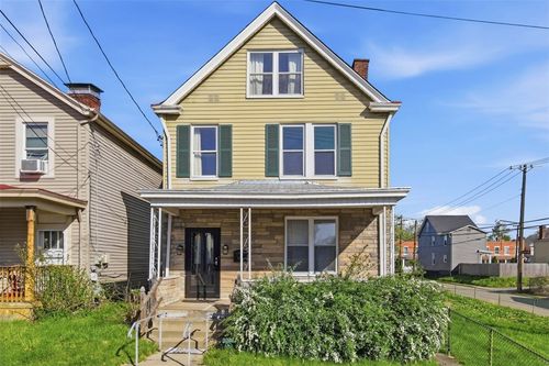 1102 Tweed St, Pittsburgh, PA, 15204-1632 | Card Image