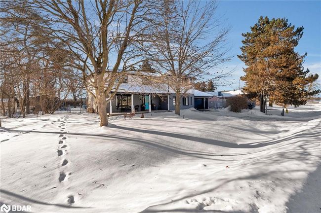 203 Camilla Cres, House other with 5 bedrooms, 2 bathrooms and 6 parking in Thornton ON | Image 7