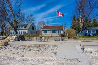 11361 Neff St, House other with 2 bedrooms, 2 bathrooms and 6 parking in Port Colborne ON | Image 2